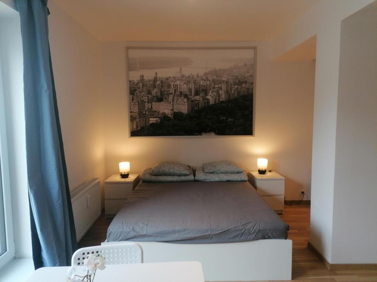 Brand New Studio Apartment # 45 With Free Parking In The City Center Prag Eksteriør billede